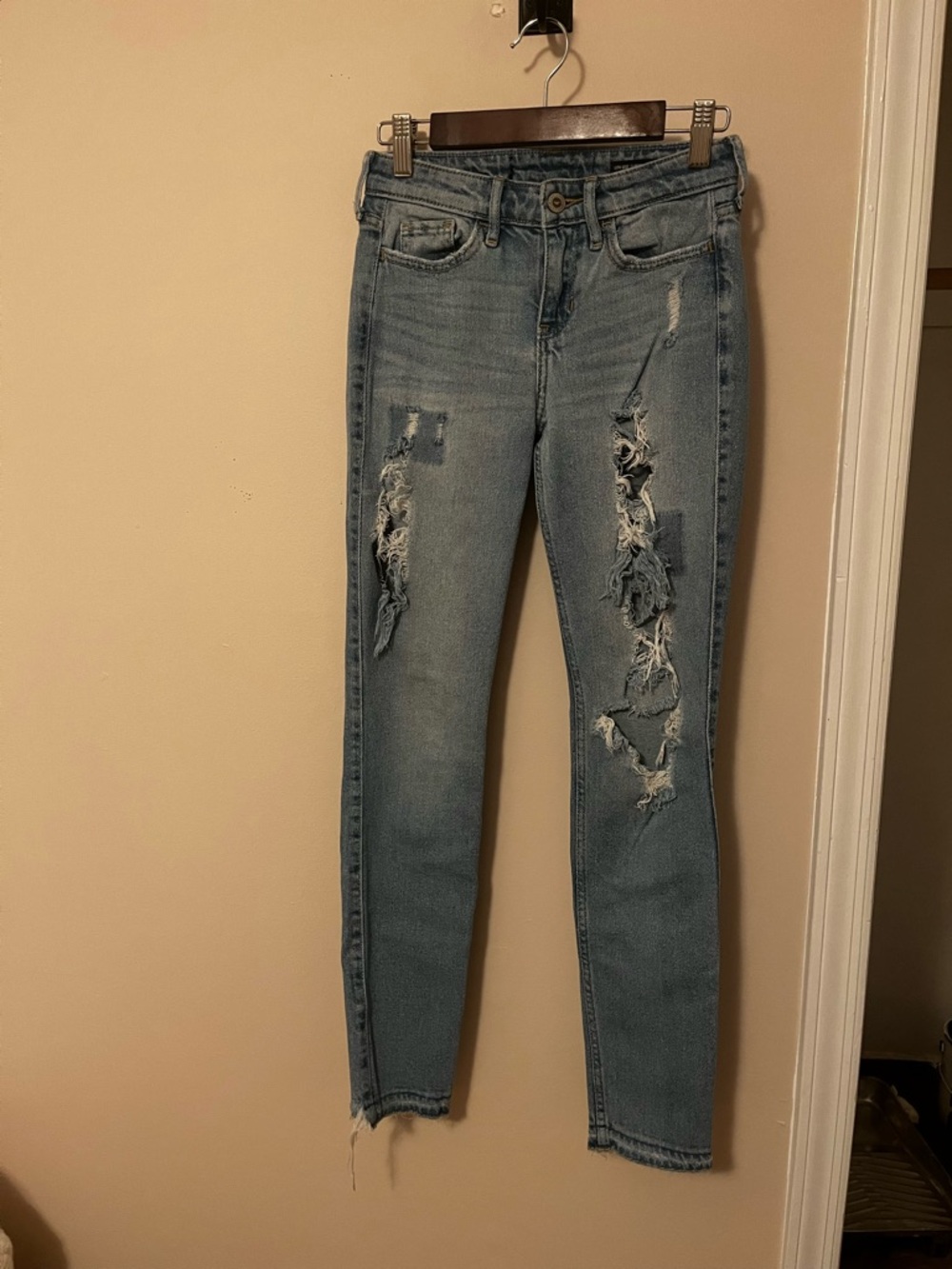 Hollister Distressed Light Wash Skinny Jeans